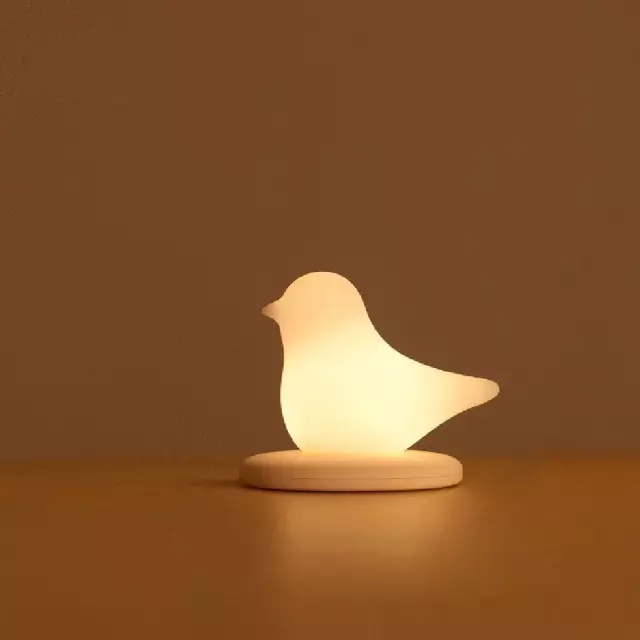 小鸟充电灯